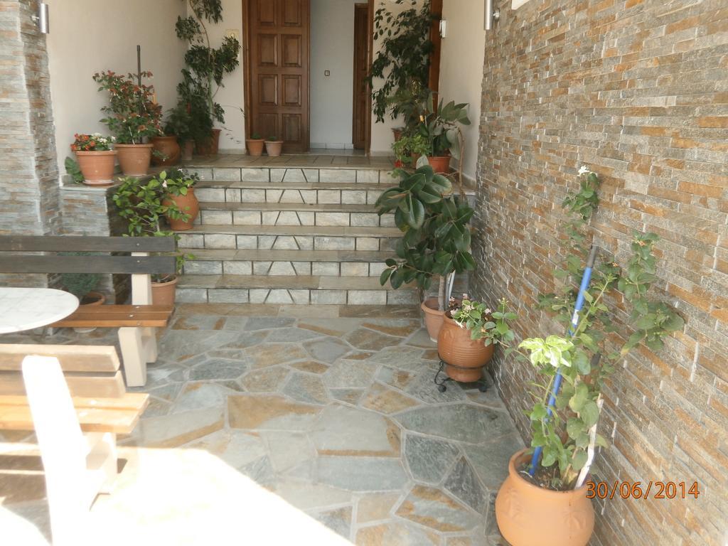 Ioannis Avrades Apartments Agiakampos  Zewnętrze zdjęcie