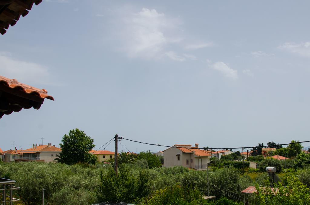 Ioannis Avrades Apartments Agiakampos  Zewnętrze zdjęcie