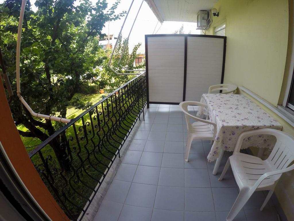 Ioannis Avrades Apartments Agiakampos  Zewnętrze zdjęcie