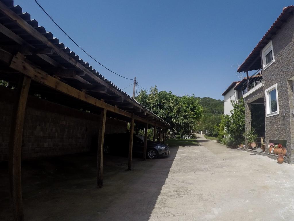 Ioannis Avrades Apartments Agiakampos  Zewnętrze zdjęcie